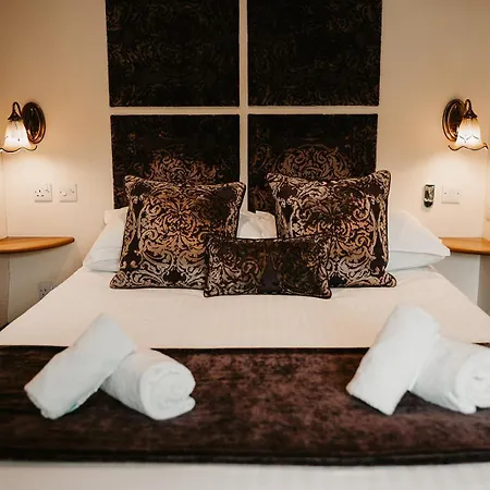 The Wilson Arms 3*